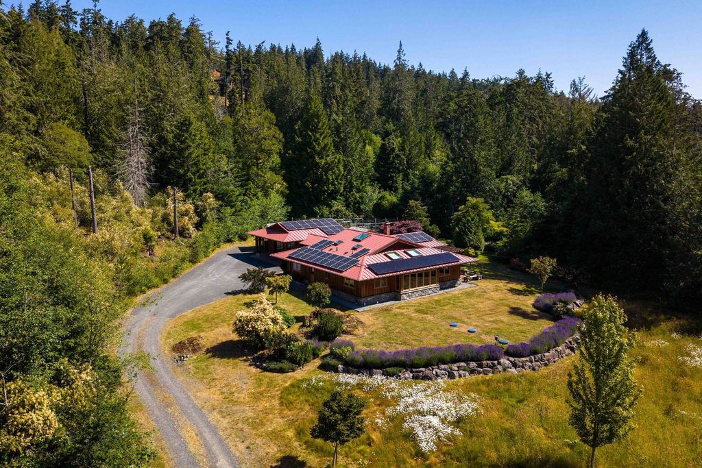 Престижный Особняк в продажа Sooke, British Columbia