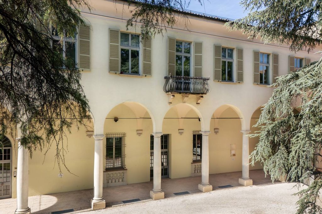 30 room luxury Villa for sale in Bologna, Emilia-Romagna
