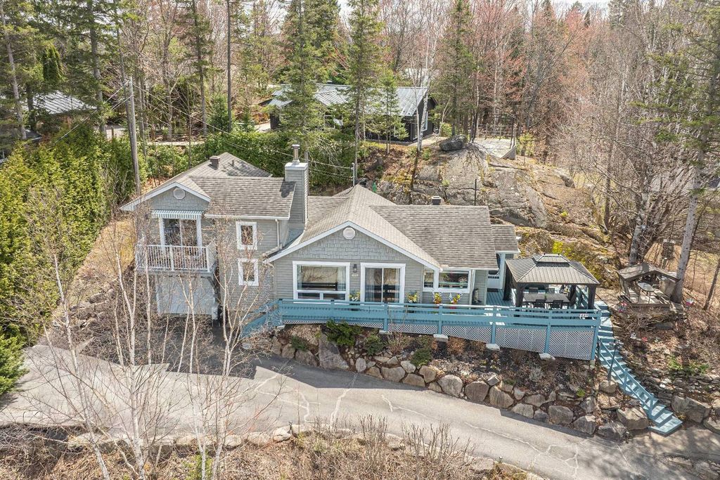 Престижный Особняк в продажа Sainte-Adèle, Québec