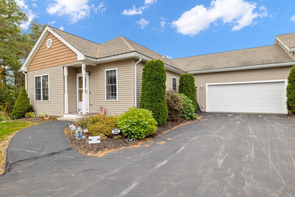 7 room luxury Apartment for sale in Epsom, New Hampshire