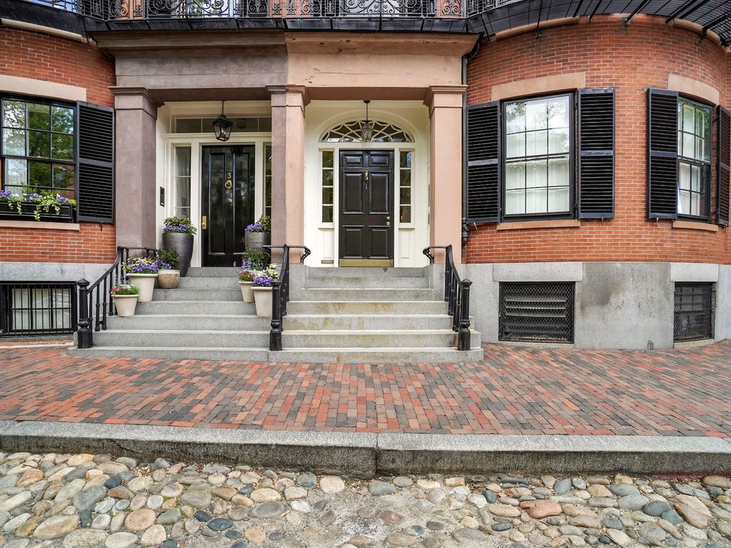 Luxuriöse Wohnanlage zu verkaufen 333 Commonwealth Ave - Unit PH22