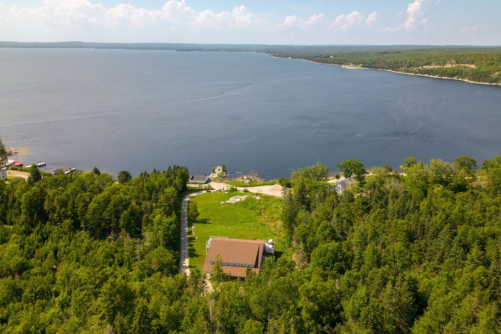 3 bedroom luxury Apartment for sale in Deep Cove Island, Nova Scotia 129902949