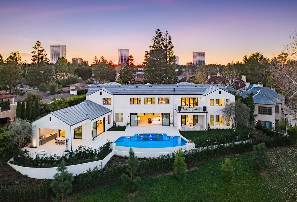 Престижный Особняк 938 м2 в продажа Newport Beach, Калифорния