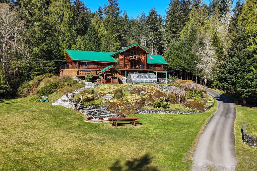 Престижный Особняк 312 м2 в продажа Sooke, British Columbia