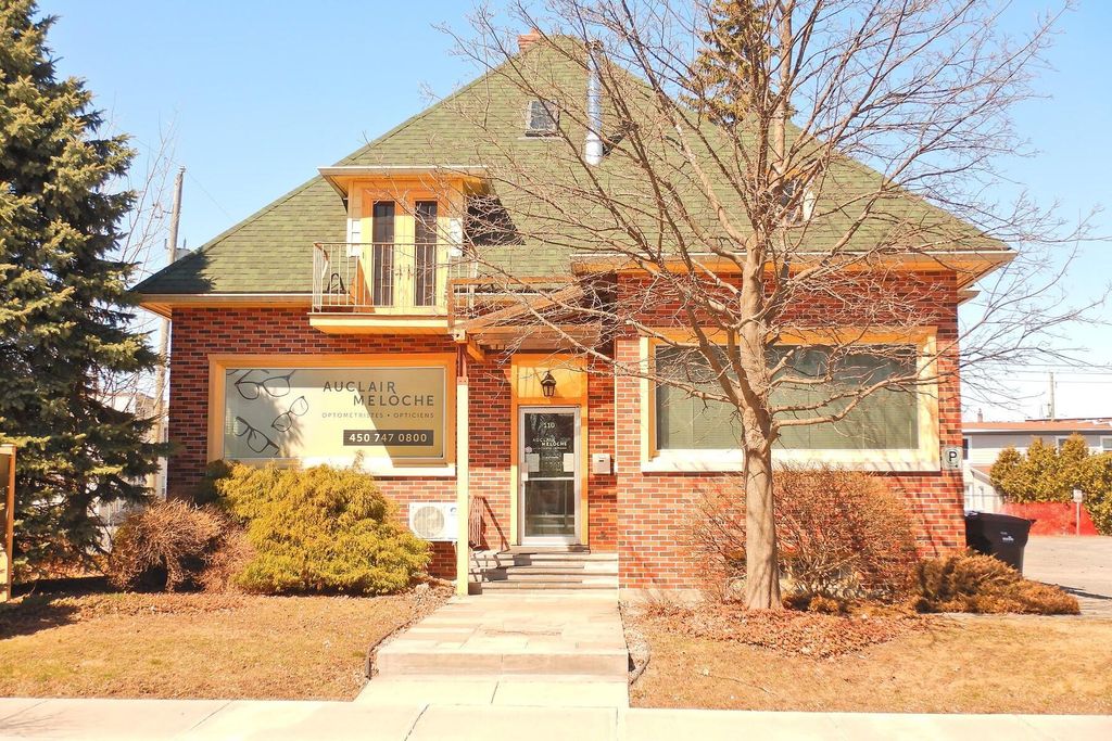 Prestigiosa casa à venda SalaberrydeValleyfield, Québec 128438787