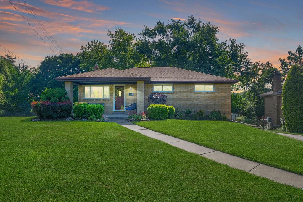 Luxury Detached House for sale in McKees Rocks, United States