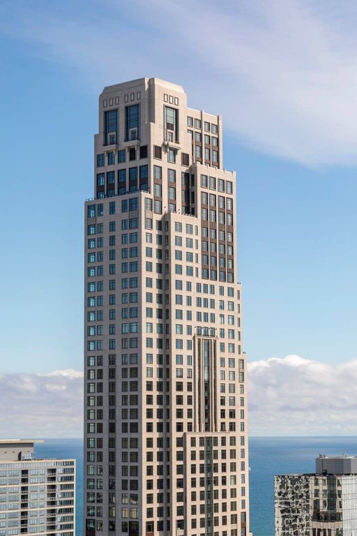 Luxury Apartment for sale in Chicago, United States