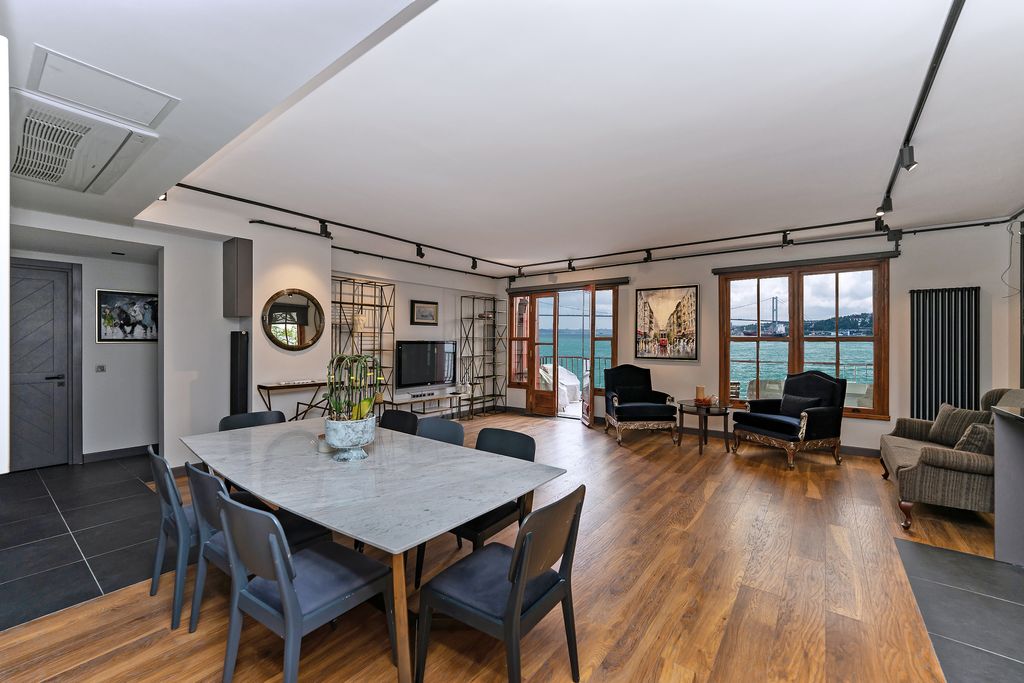 3 room luxury Detached House for sale in Üsküdar, Istanbul 129146483