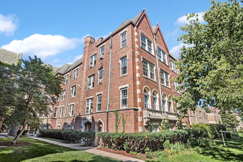 2 bedroom luxury Flat for sale in Evanston, United States