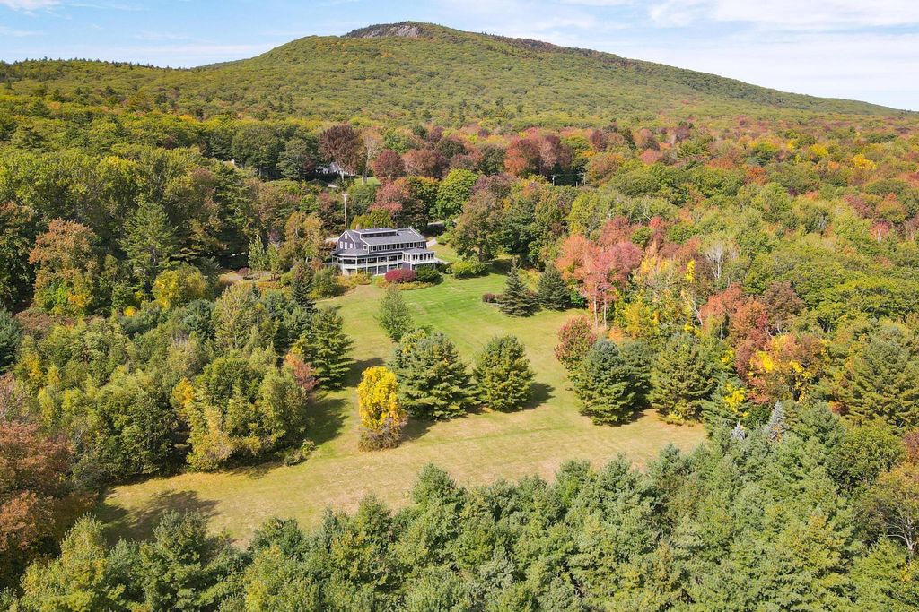 15 room luxury Detached House for sale in Camden, Maine