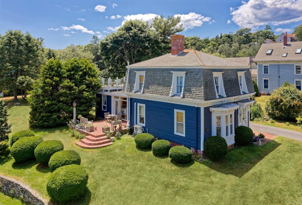 Luxury 7 room Detached House for sale in Bristol, Maine 130721376