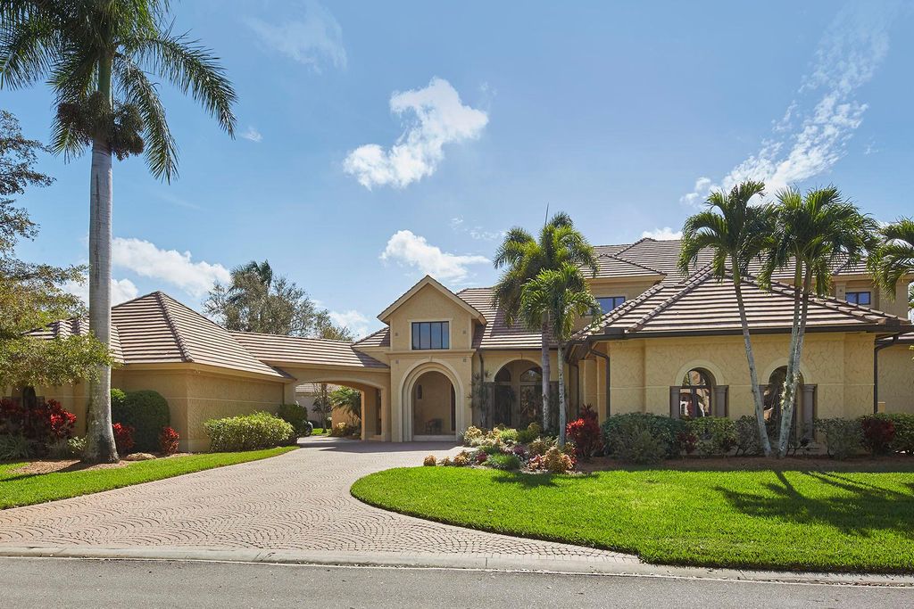Luxury Detached House for sale in 10025 Orchid Ridge Lane, Estero, Florida