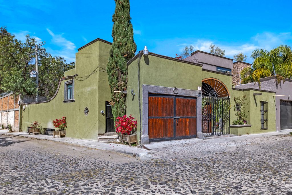 Престижный Особняк 257 м2 в продажа San Miguel de Allende, Мексика