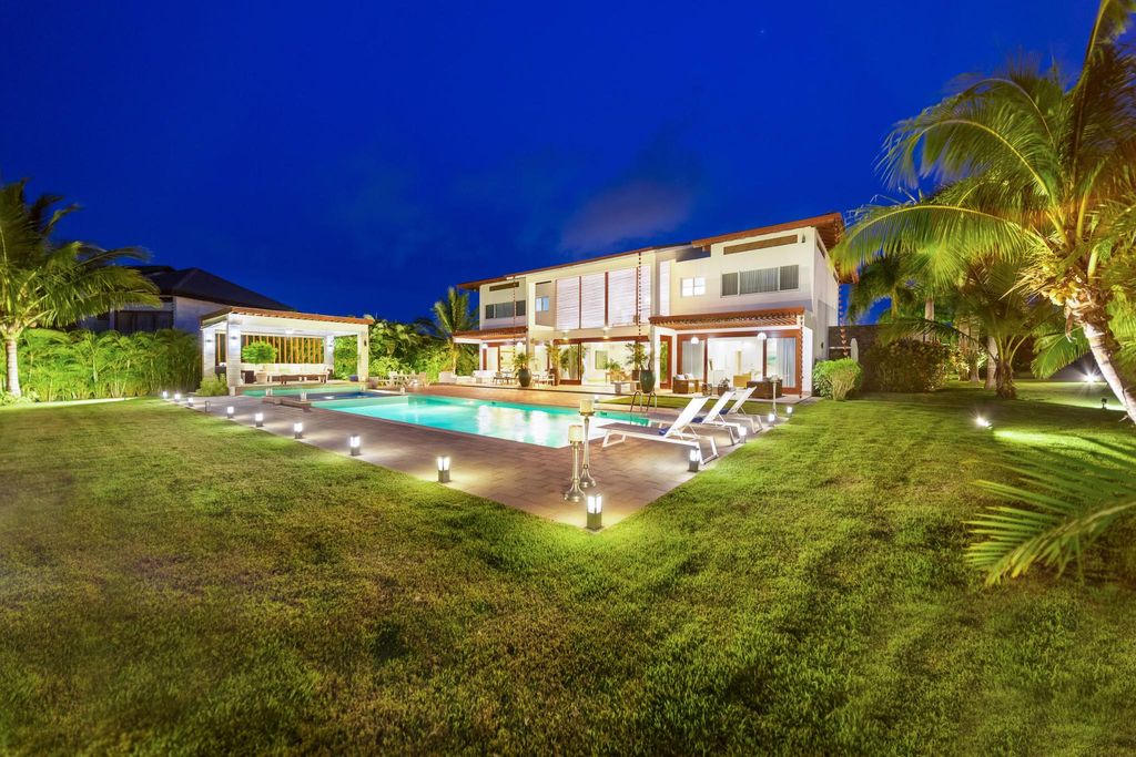 6 bedroom luxury House for sale in La Romana, Dominican Republic