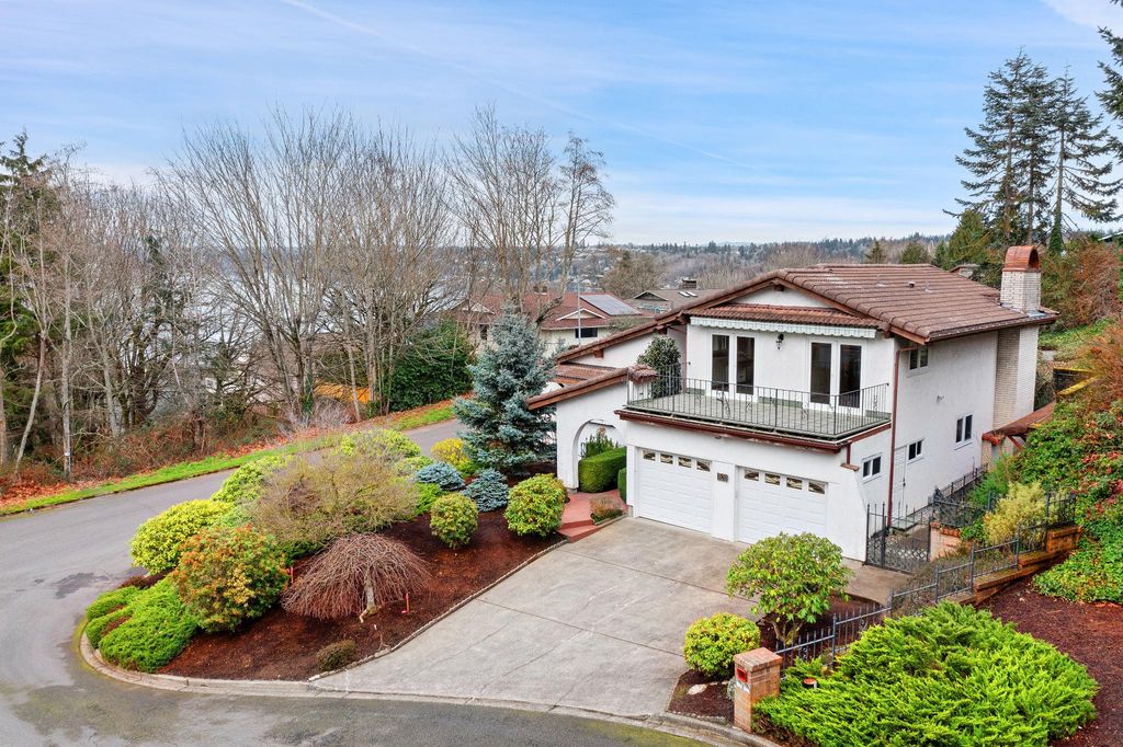Luxury Detached House for sale in Federal Way, Washington