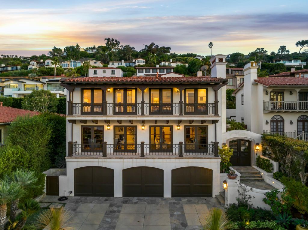 Luxury 4 bedroom Detached House for sale in Palos Verdes Estates, California