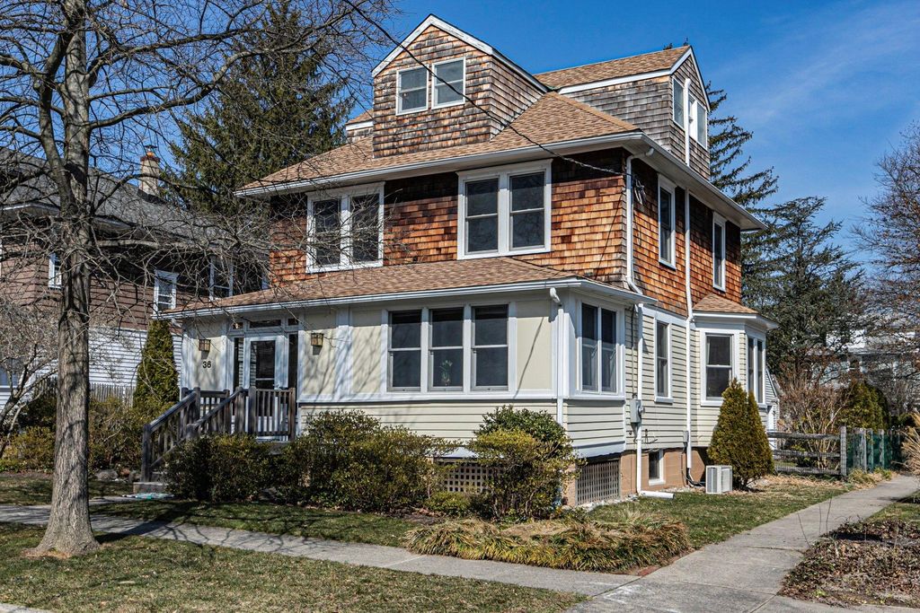 4 bedroom luxury Detached House in 36 Markham Rd, Princeton, NJ 08540