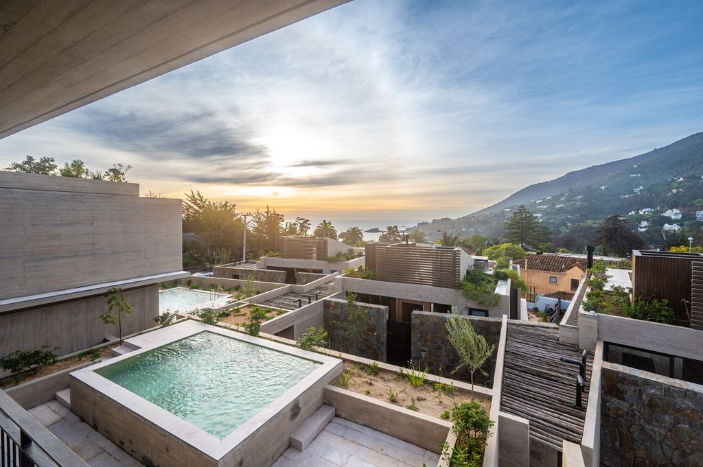 5 bedroom luxury Detached House for sale in Zapallar, Chile 129165140