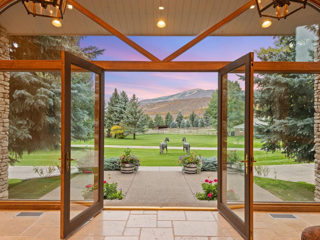 10 bedroom exclusive country house for sale in 1650 McLain Flats Road, Aspen, Pitkin County, Colorado