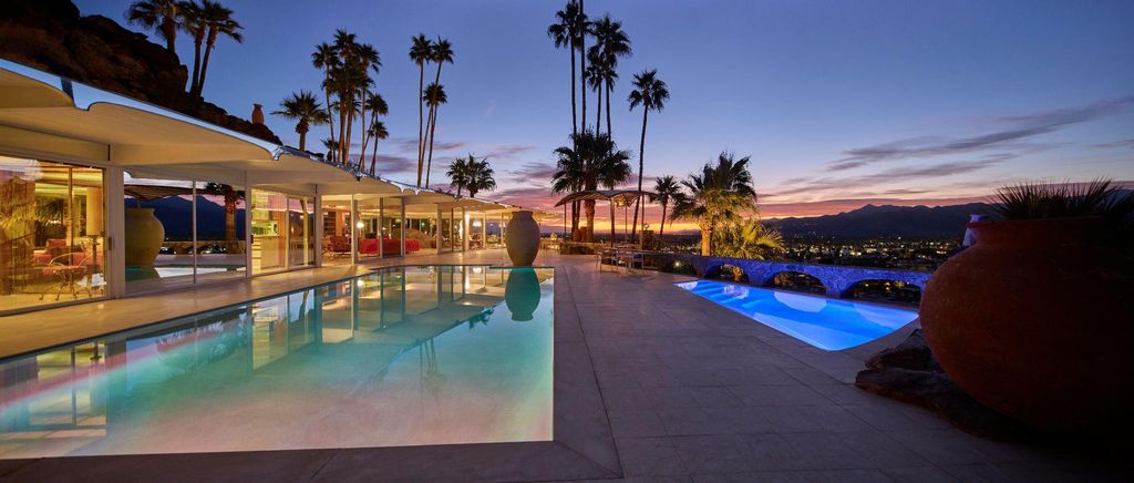 Luxury 3 bedroom Detached House for sale in Palm Springs, United States
