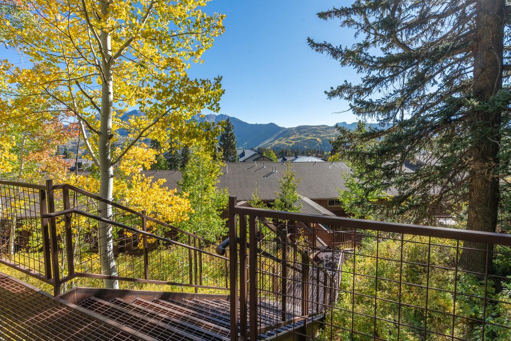2 bedroom luxury Flat for sale in Durango, Colorado