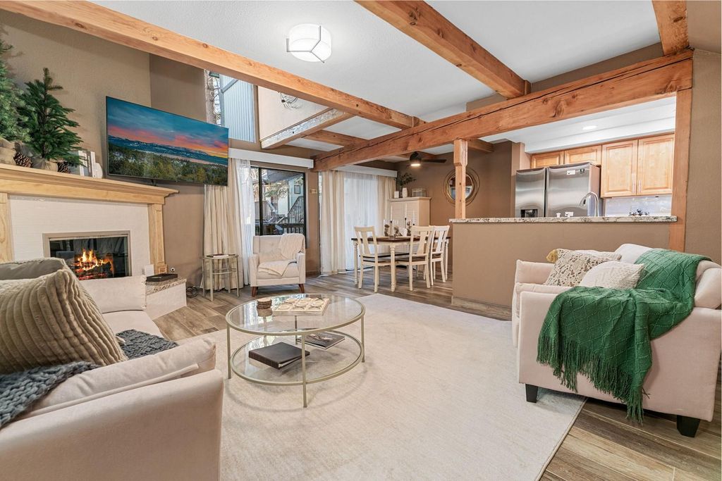 Luxury apartment complex for sale in Big Bear Lake, United States