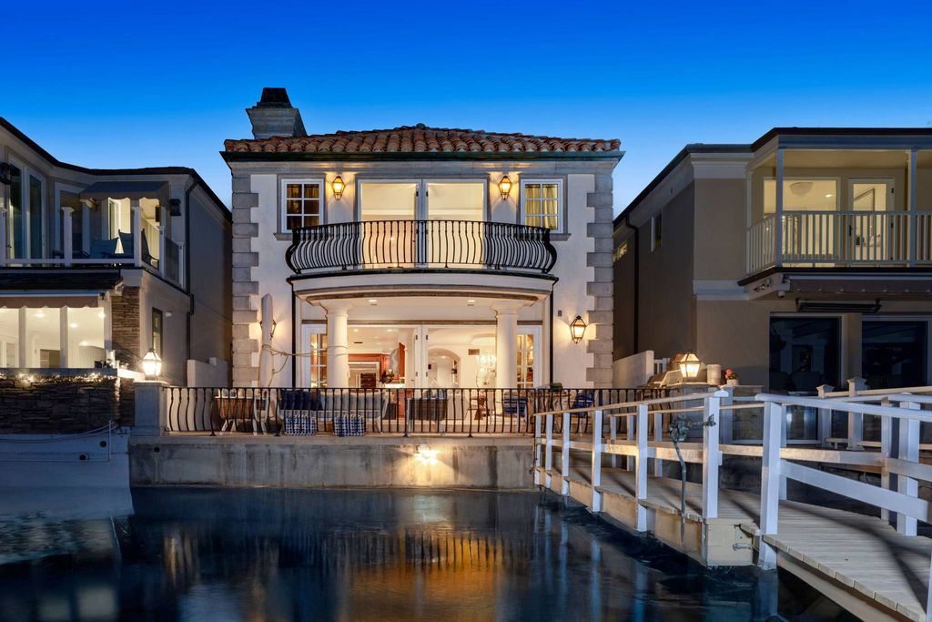 Особняк 266 м2 в продажа Newport Beach, США