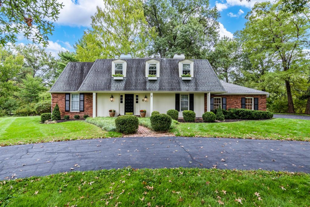 4 bedroom luxury Detached House for sale in Town and Country, Missouri