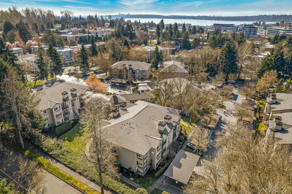 2 bedroom luxury Apartment for sale in Kirkland, United States