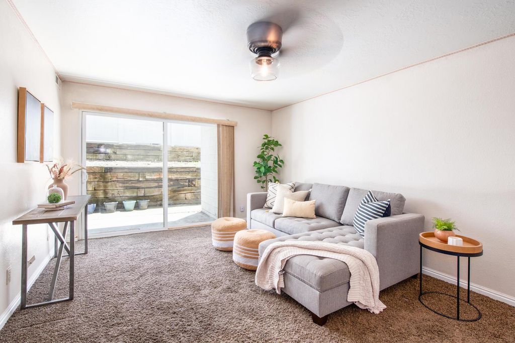 2 bedroom luxury Flat for sale in Murray, Utah