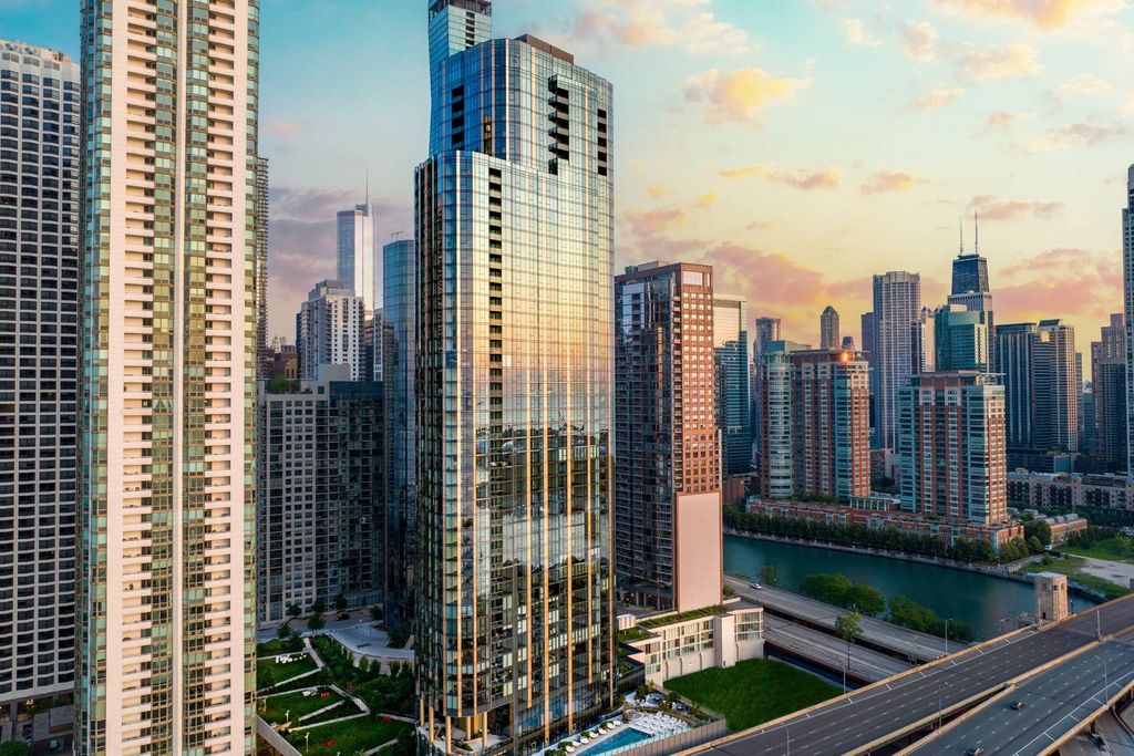 Luxus-Apartment mit 128 m2 zu verkaufen in Chicago, USA