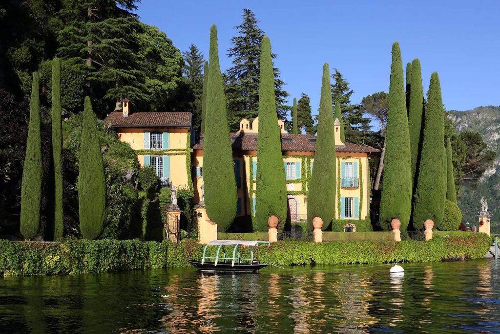 Prestigiosa Casa Indipendente di 600 mq in affitto Tremezzina, Lombardia