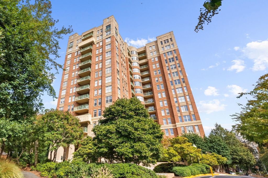 Luxury Apartment for sale in Reston, United States