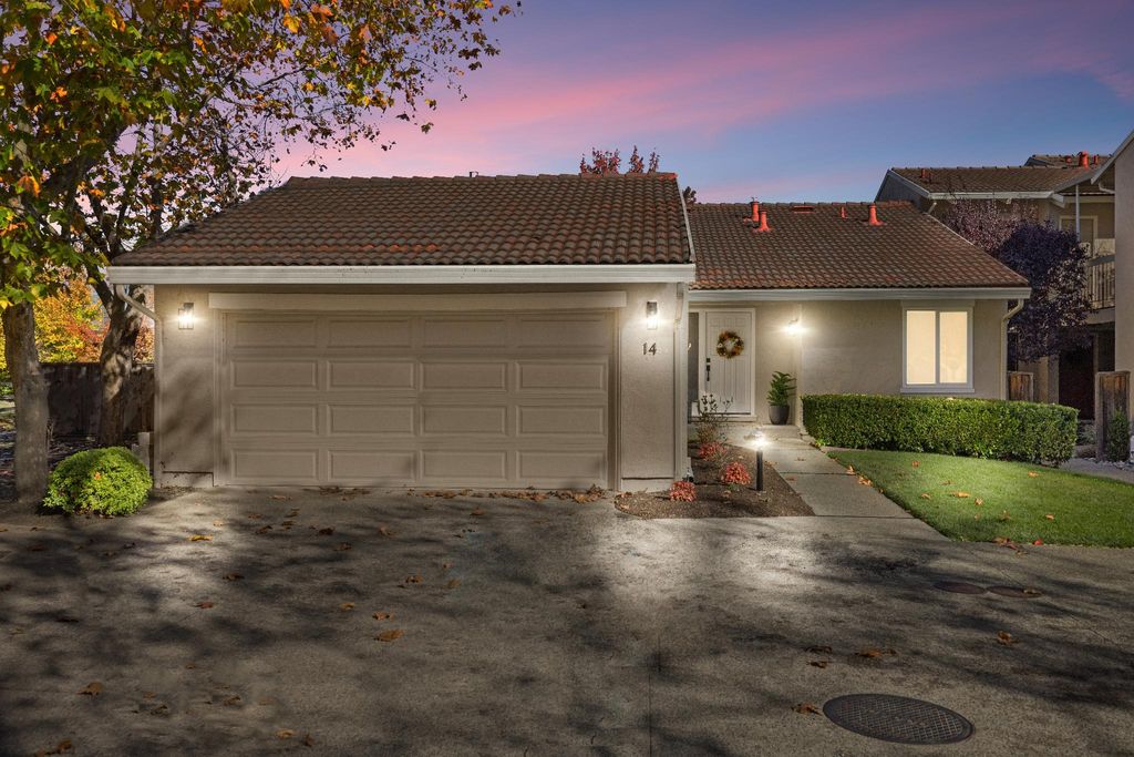 Luxury Townhouse for sale in Moraga, California 129566868