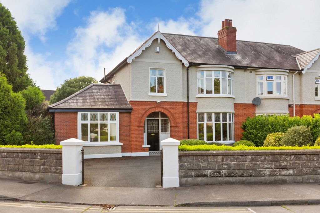 Luxury Semidetached House for sale in Dublin, Leinster 129233121