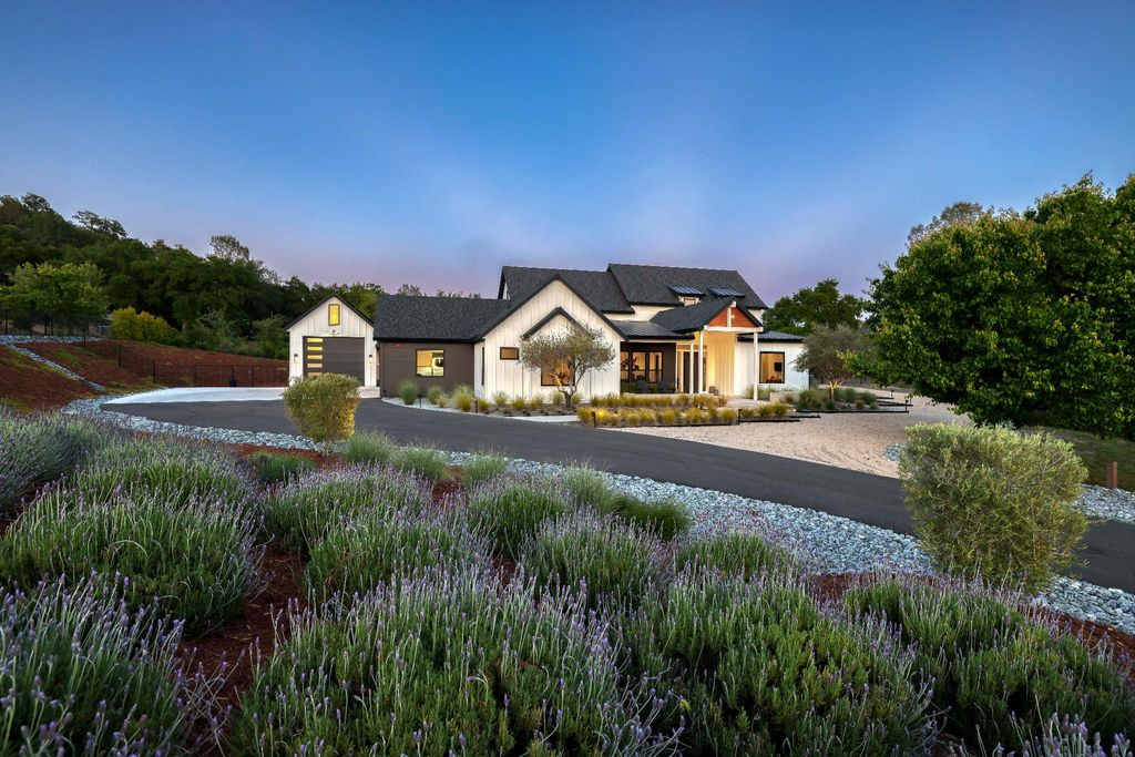 Loomis, 캘리포니아 고급 단독 저택 매매 128861062