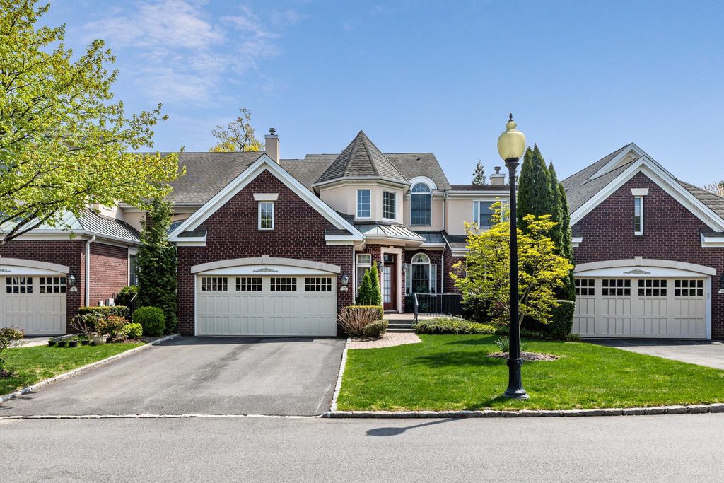 Casa adosada en venta North Hills, Estados Unidos 128793056