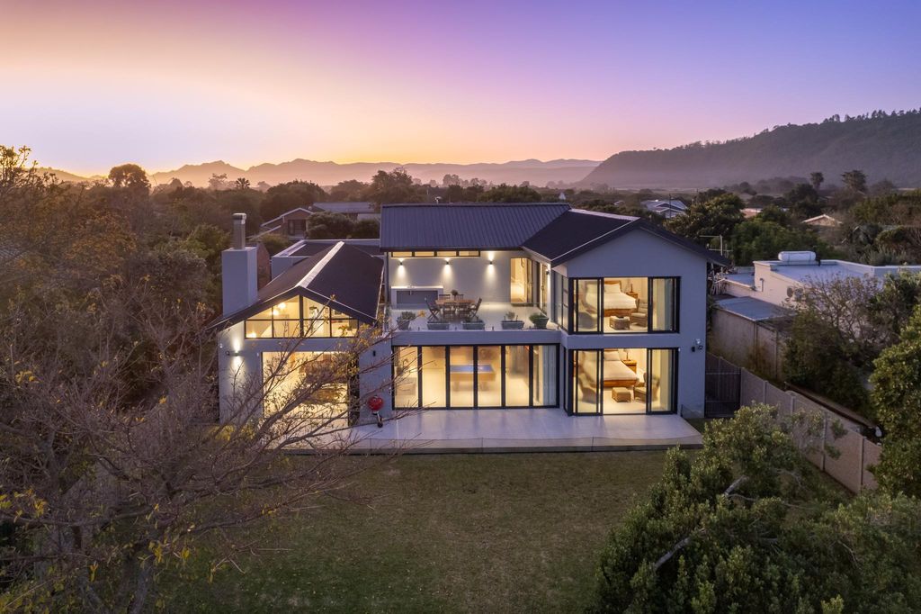 Casa de 44 m2 en venta Sedgefield, Western Cape 129214260