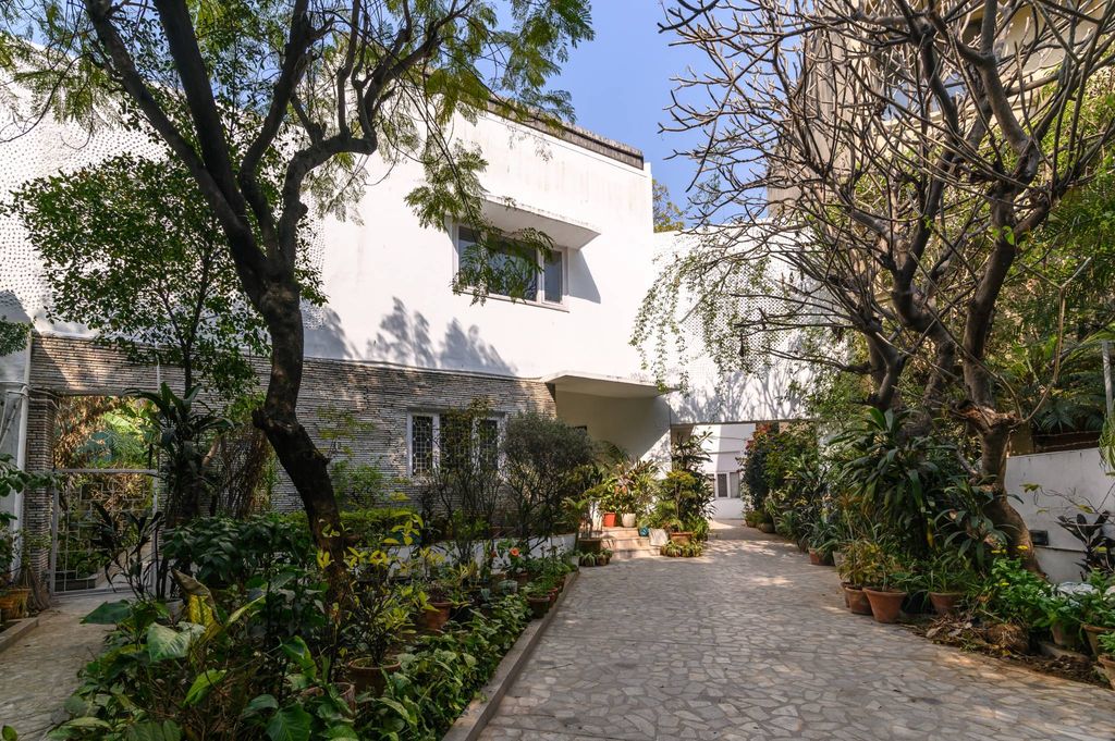 7 bedroom luxury House for sale in New Delhi, National Capital