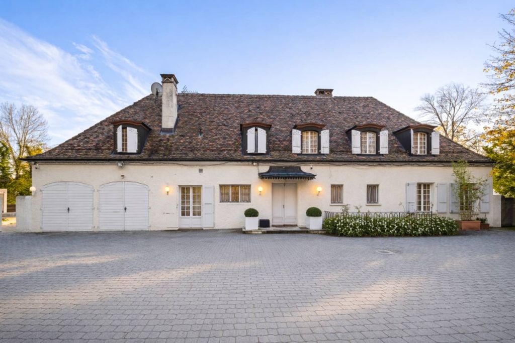 Престижный Особняк в продажа Presinge, Canton de Genève