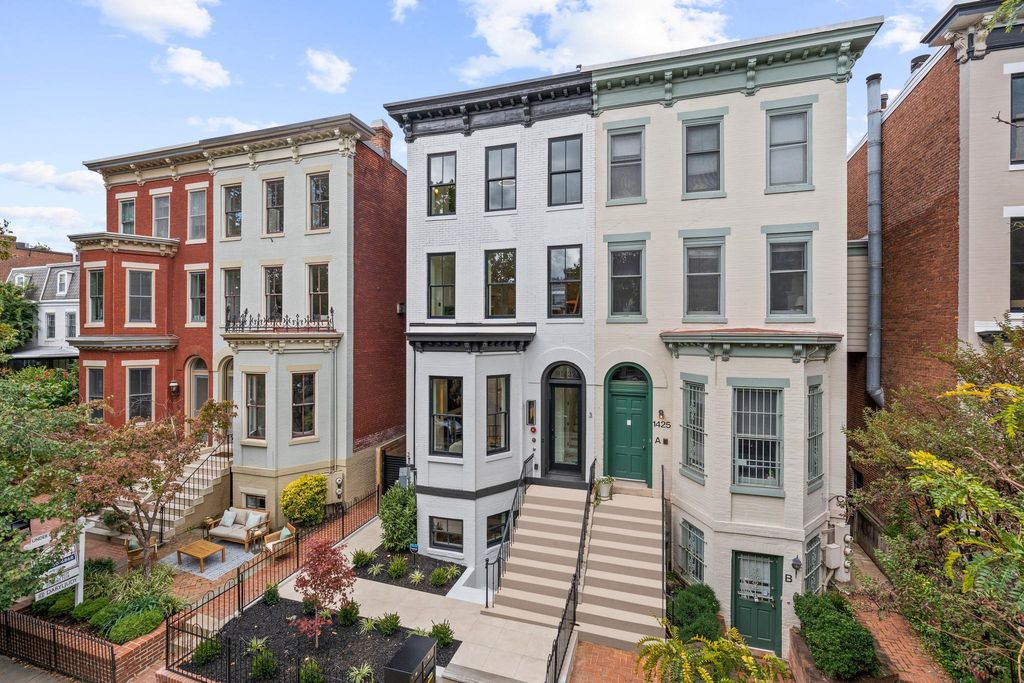 2 bedroom luxury Flat for sale in Washington, District of Columbia