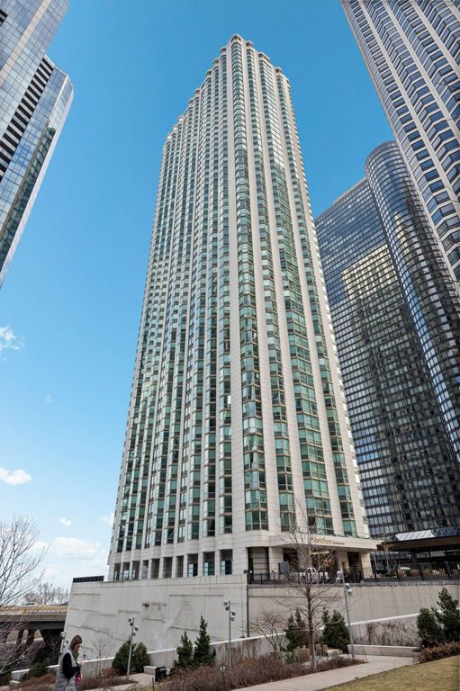 Luxus-Apartment mit 148 m2 zu verkaufen in Chicago, USA