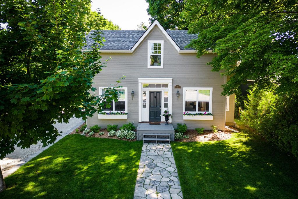 Prestigiosa Casa Indipendente di 131 mq in vendita Thornbury, Ontario