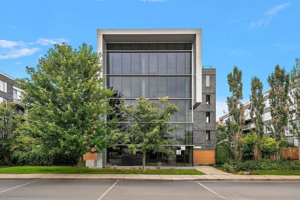Luxus-Apartment zu verkaufen in Brossard, Québec