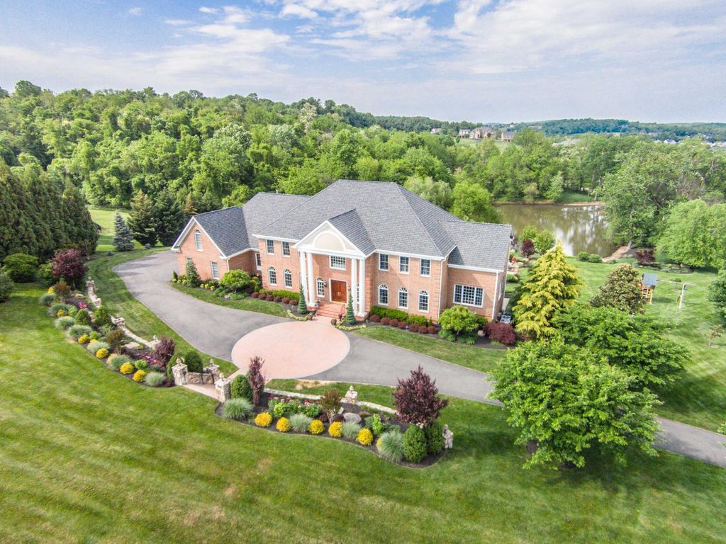 Luxury Detached House for sale in 17163 Silver Charm Place, Leesburg, Loudoun County, Virginia