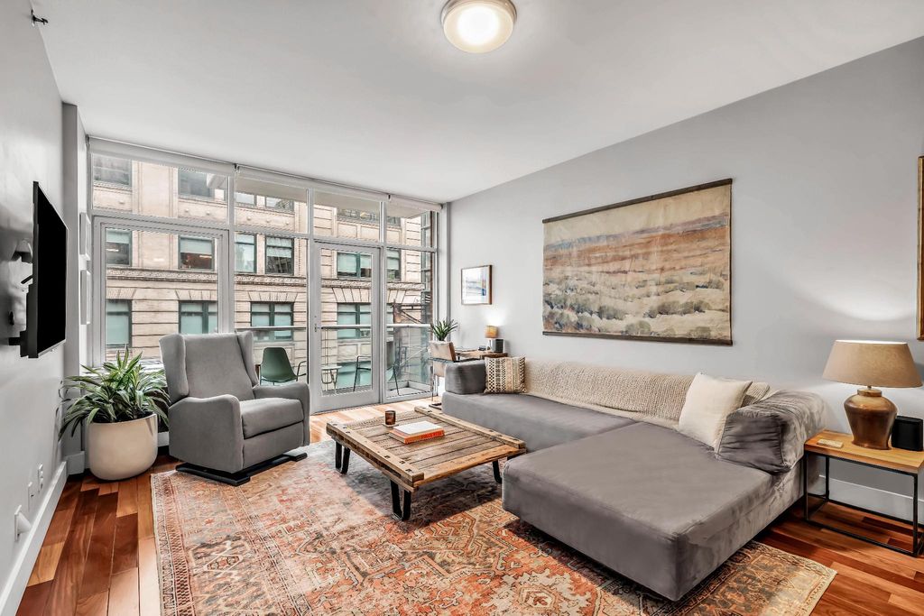 4 room luxury Flat for sale in New York, United States