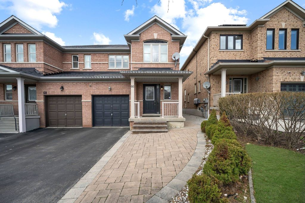 Коттедж в жилом комплексе 183 м2 в продажа Vaughan, Ontario