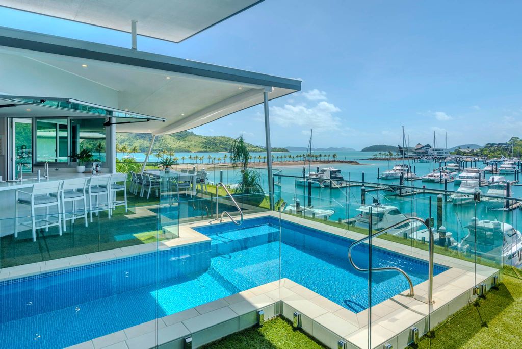 Luxury Apartment for sale in Hamilton Island, Australia - 132455304 - LuxuryEstate.com