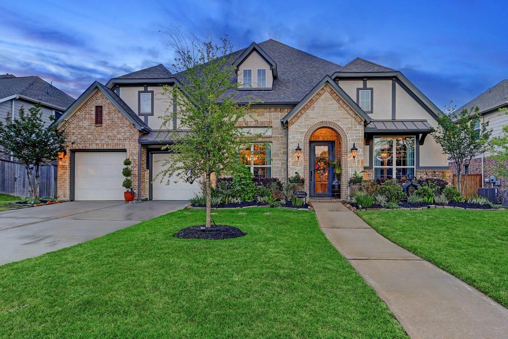 Luxuriöses 8 Zimmern Einfamilienhaus zu verkaufen in Kingwood