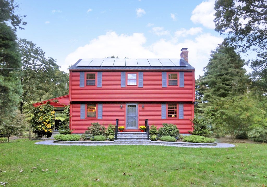 Luxury 4 bedroom Detached House for sale in Concord, Massachusetts